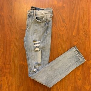 Express Distressed Light Wash Skinny Jeans